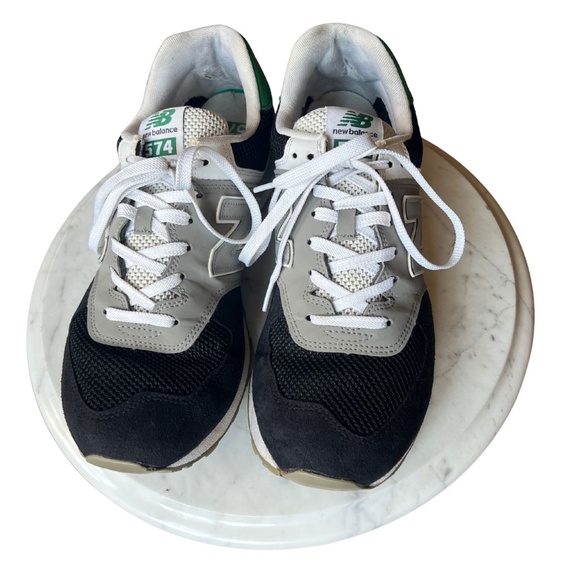 NEW BALANCE 574 Mens Size 11 Casual Sneakers - Picture 3 of 7